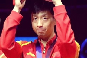 马龙压哨绝杀海港，全场沸腾！经典一战再现传奇的简单介绍-九游娱乐官网
