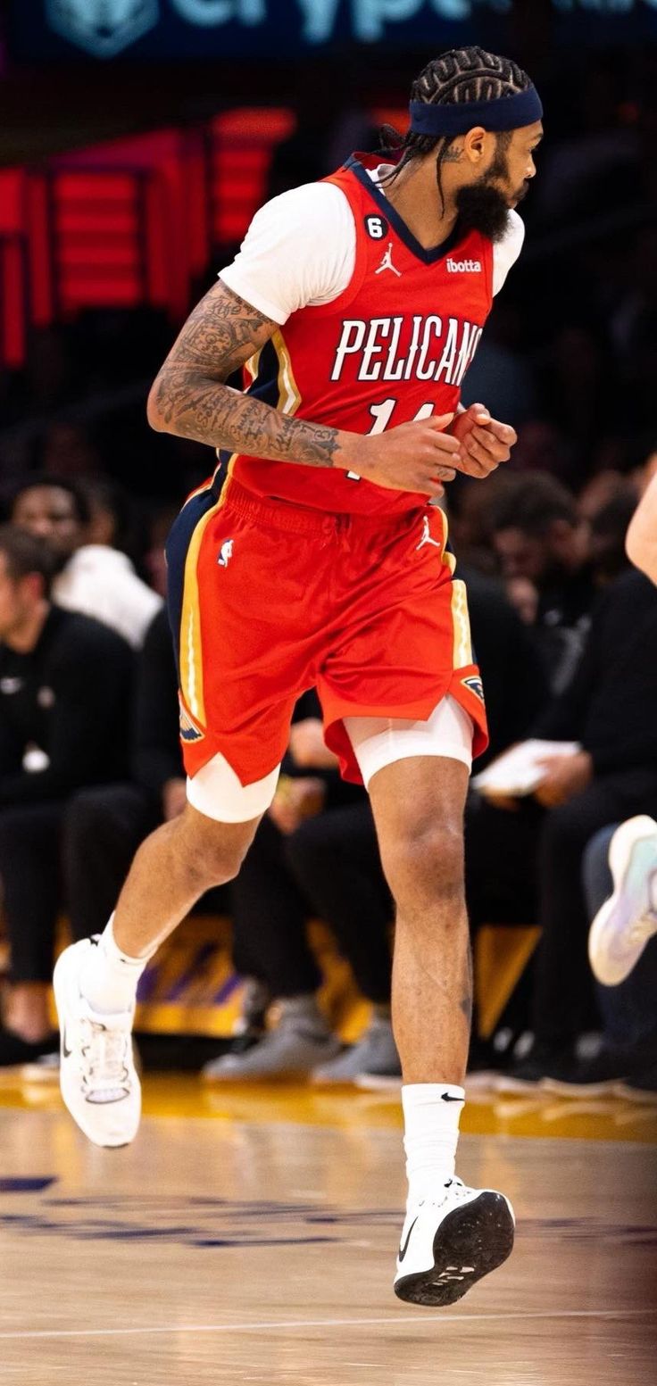 关于关键时刻突围战来临，新奥尔良鹈鹕围绕NBA季后赛豪取连胜，底气十足，细节决定成败的信息